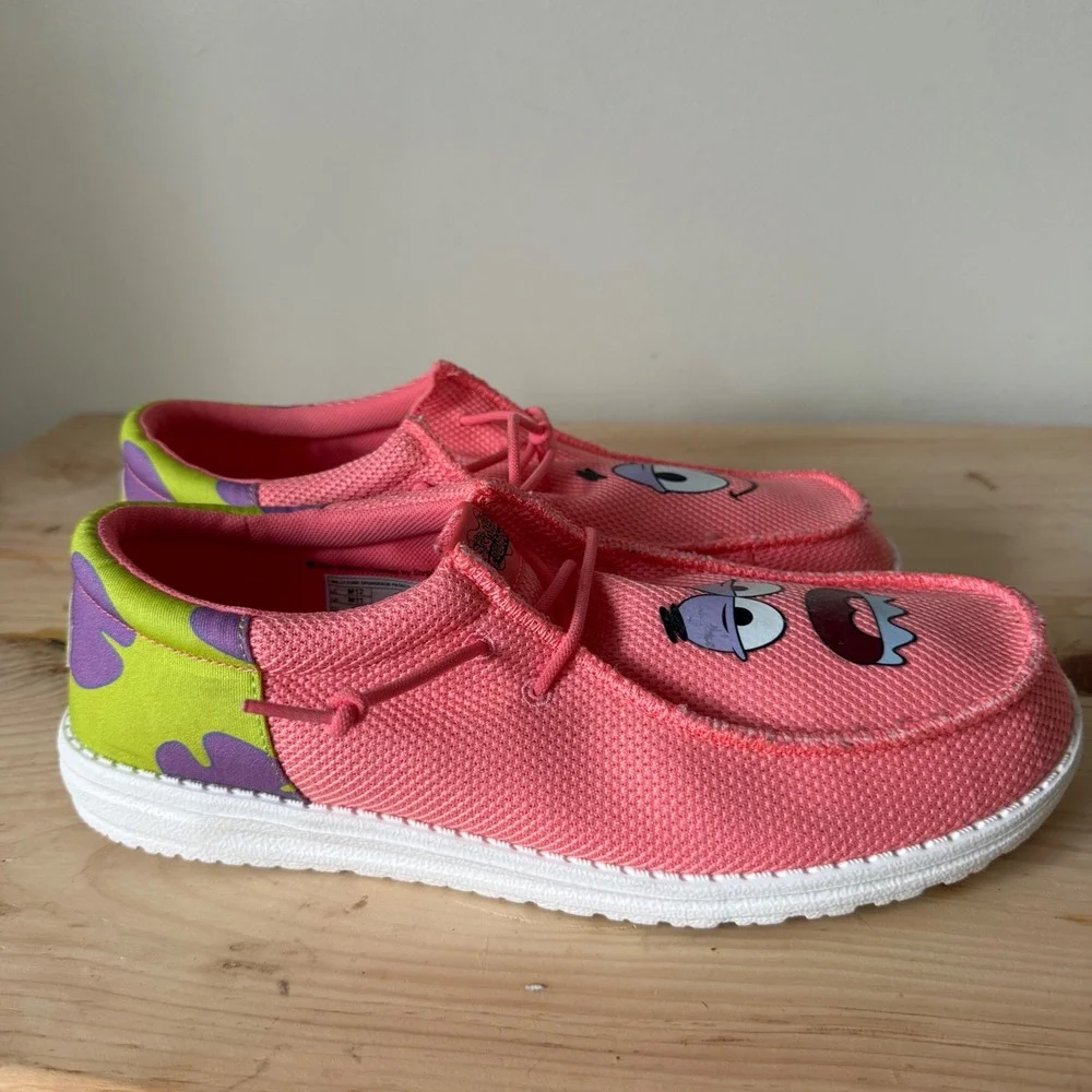 HEYDUDE x SpongeBob Patrick Star Wally Funk Shoes Men's 12 Pink Green 42897-66U